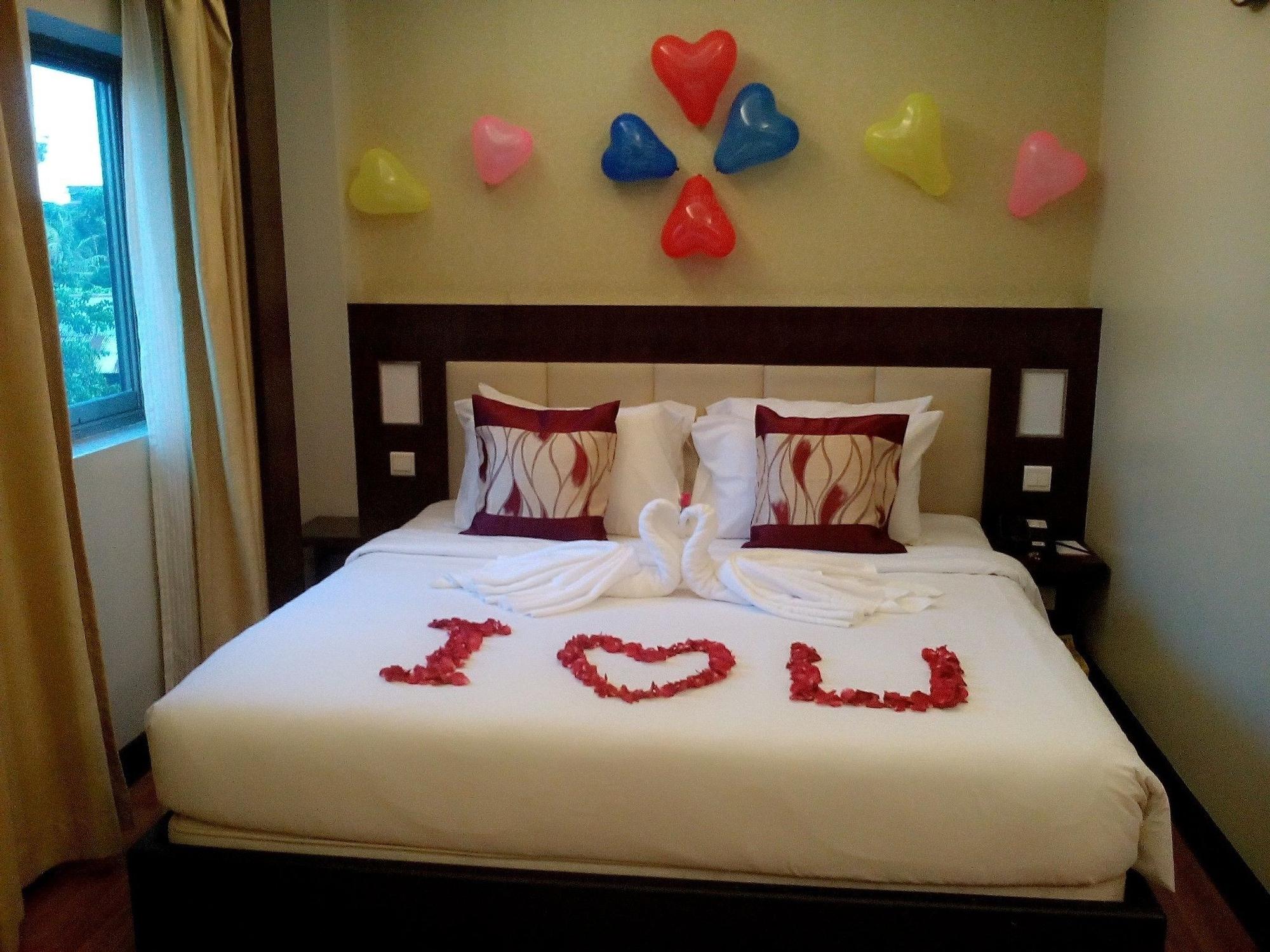 Hotel Shwe Gone Daing, Yangon Dış mekan fotoğraf