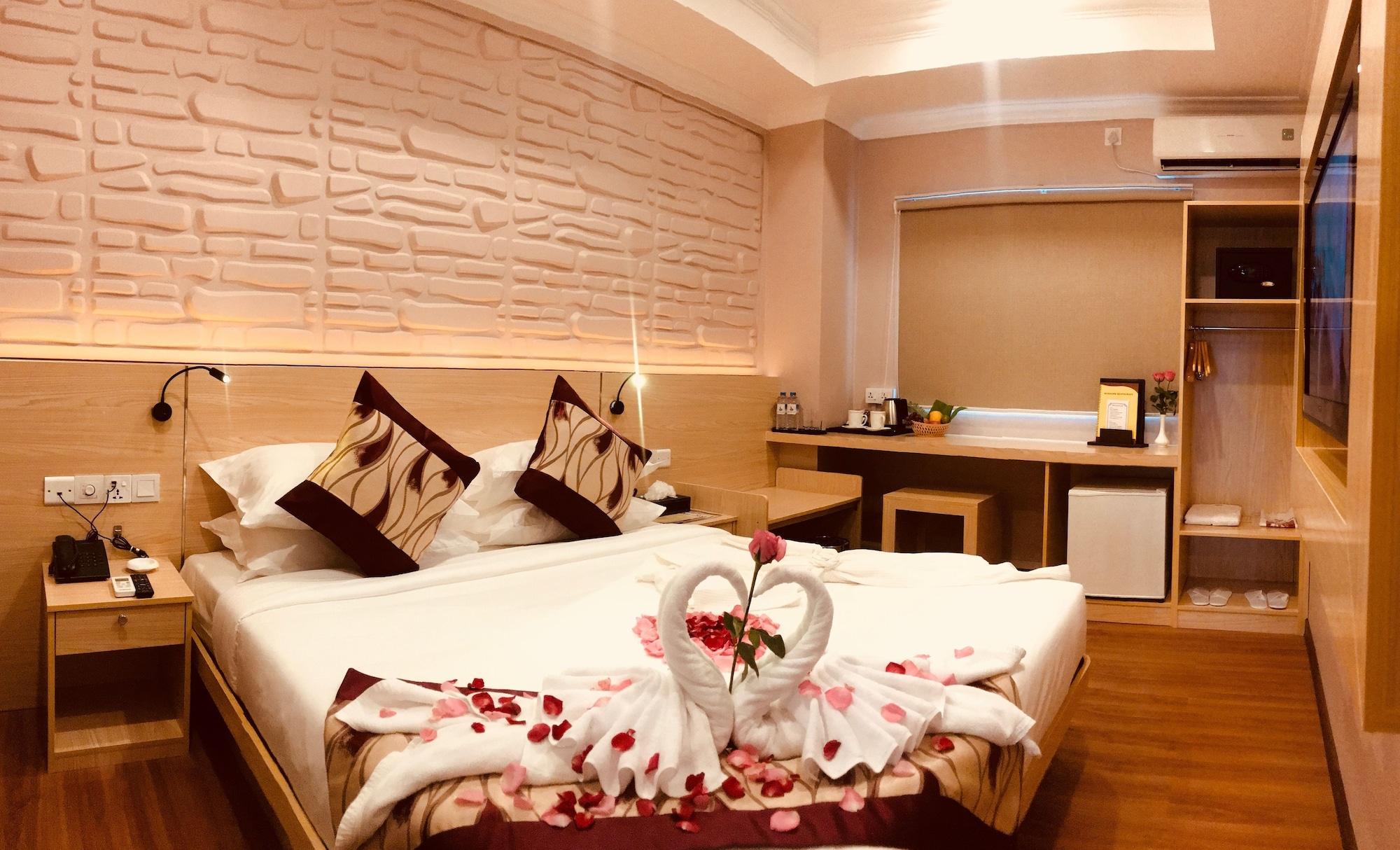 Hotel Shwe Gone Daing, Yangon Dış mekan fotoğraf