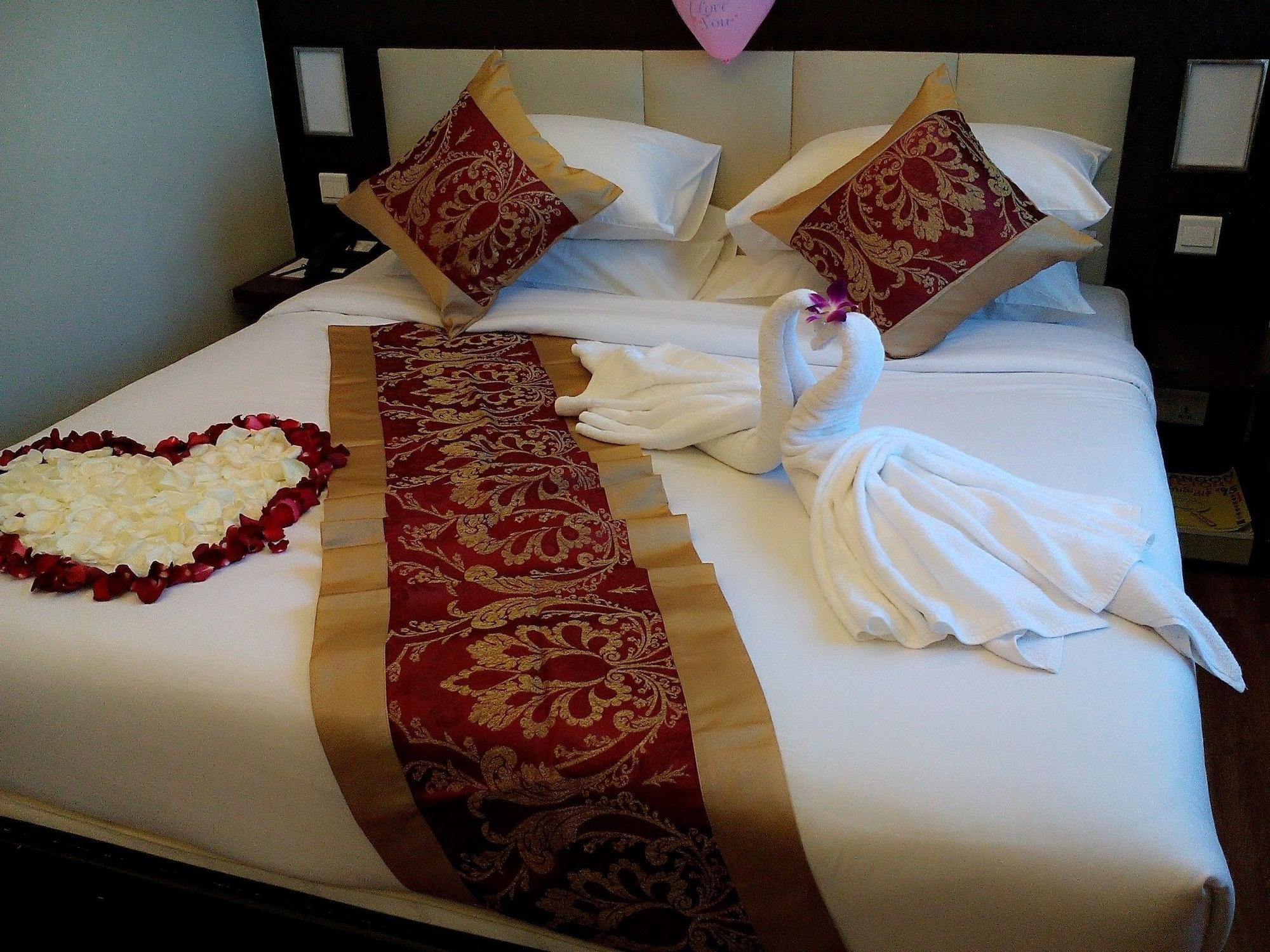 Hotel Shwe Gone Daing, Yangon Dış mekan fotoğraf