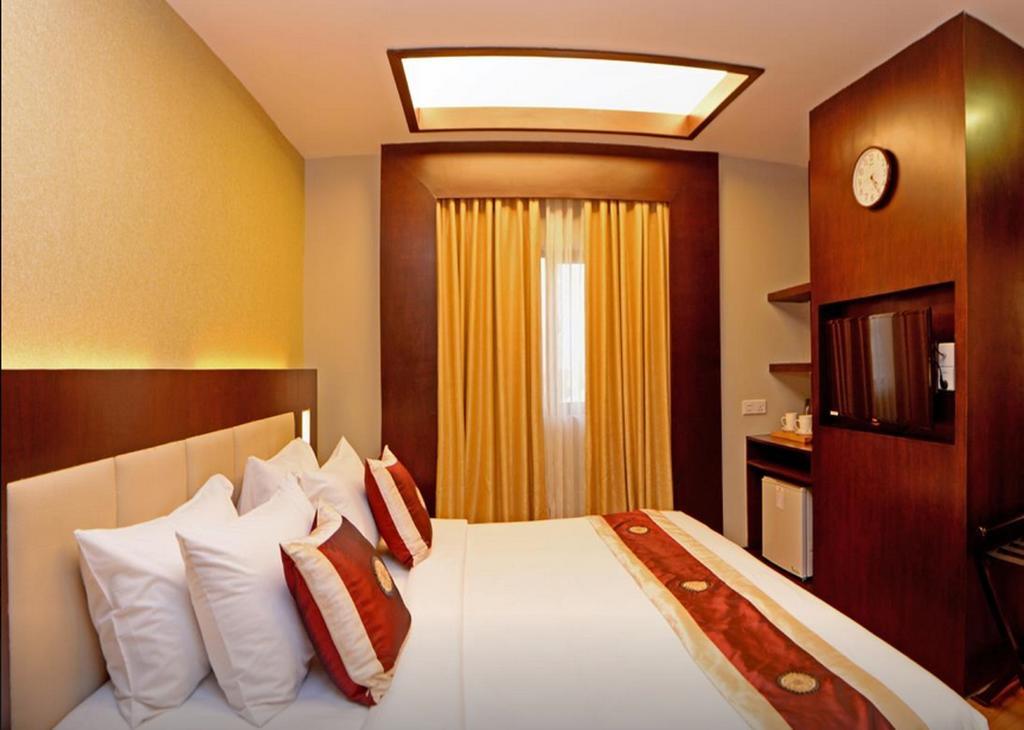 Hotel Shwe Gone Daing, Yangon Dış mekan fotoğraf