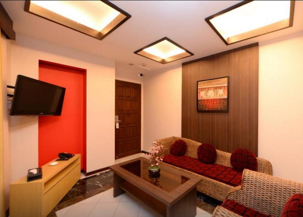 Hotel Shwe Gone Daing, Yangon Dış mekan fotoğraf